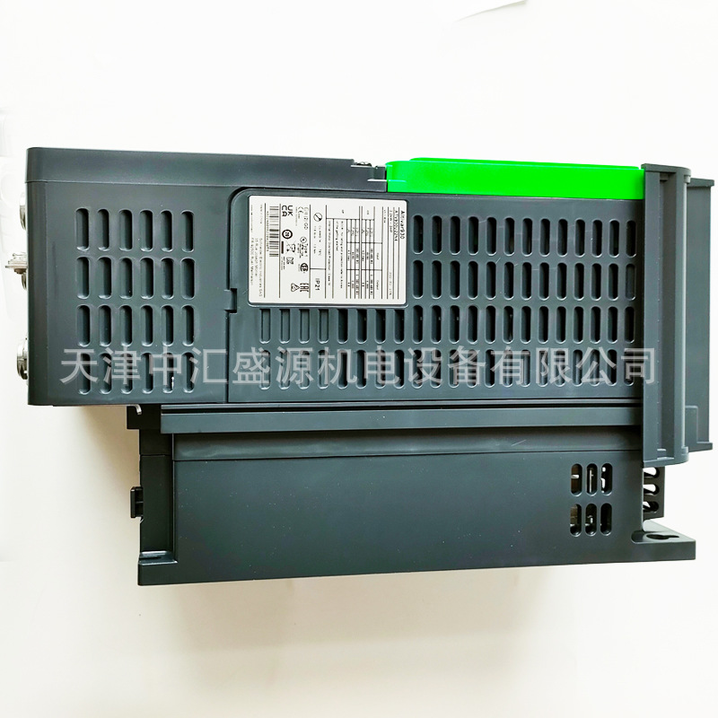施耐德ATV930U22N4变频器图片2