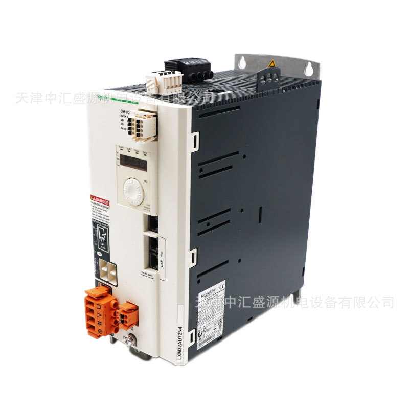 施耐德LXM32AD72N4伺服驱动器图片3