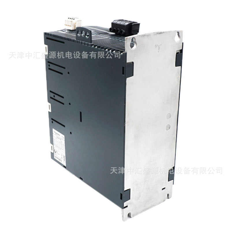 施耐德LXM32AD72N4伺服驱动器图片4