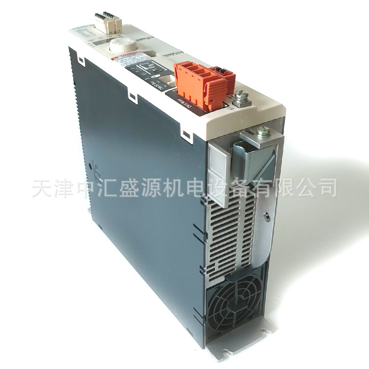 施耐德LXM32MD30N4伺服驱动器图片2