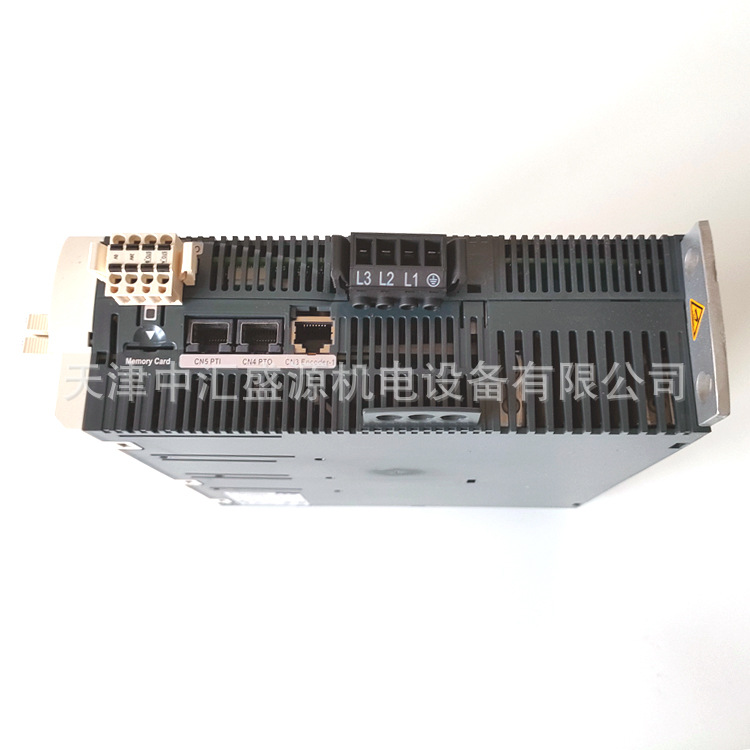 施耐德LXM32MD30N4伺服驱动器图片4