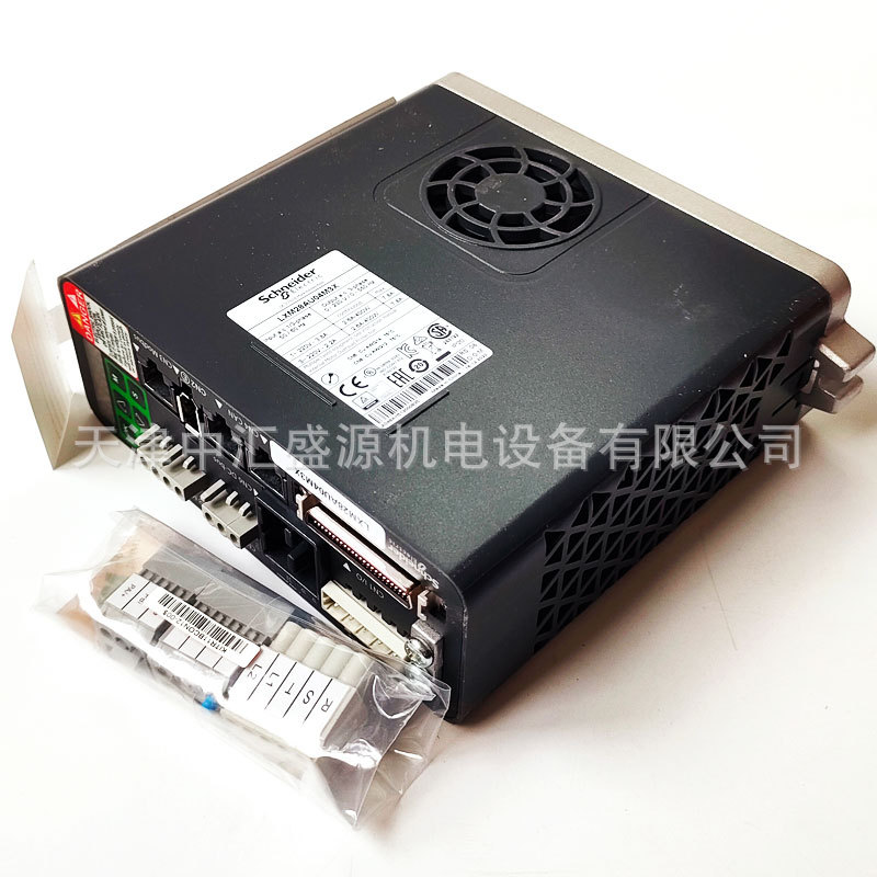 施耐德LXM28AU04M3X伺服驱动器图片3